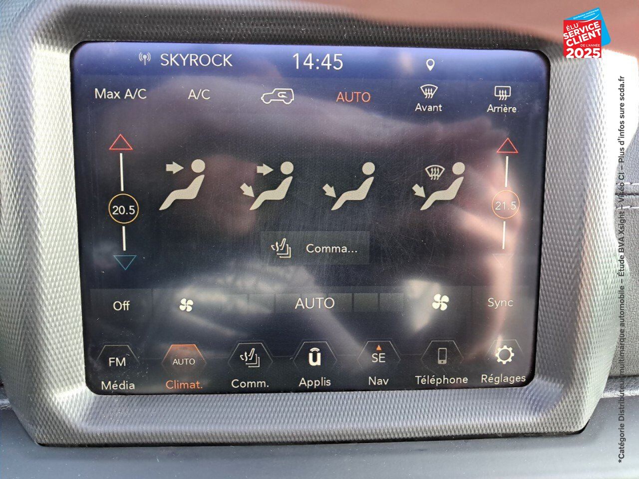 Véhicule d'occasion JEEP WRANGLER UNLIMITED 2.0 T 380CH 4XE OVERLAND COMMAND-TRAC MY22 chez Renault Sélestat