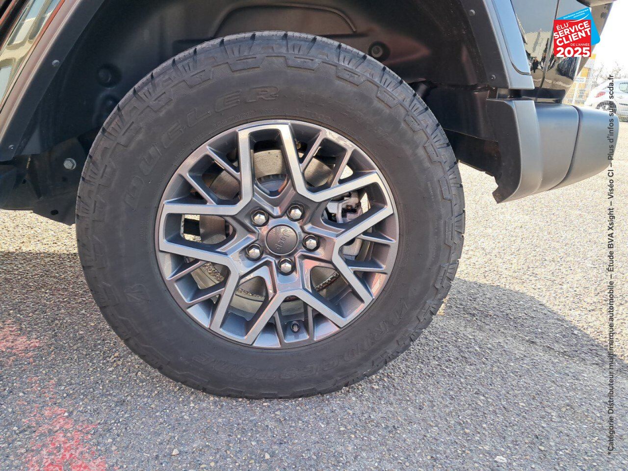 Véhicule d'occasion JEEP WRANGLER UNLIMITED 2.0 T 380CH 4XE OVERLAND COMMAND-TRAC MY22 chez Renault Sélestat