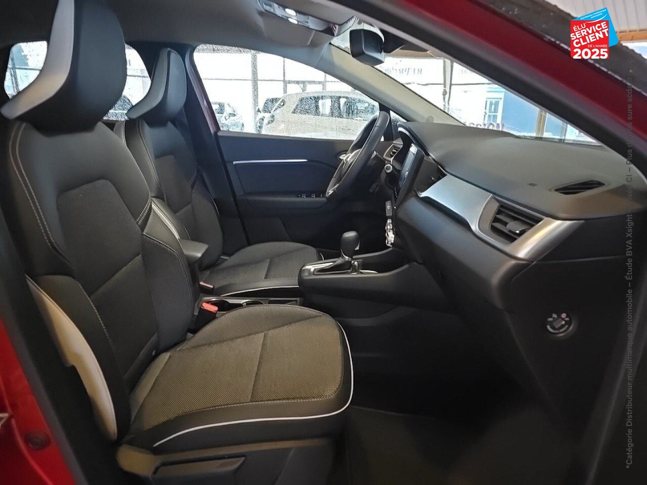 Véhicule d'occasion RENAULT CAPTUR 1.3 TCE 130CH FAP INTENS EDC chez Opel Bar le Duc