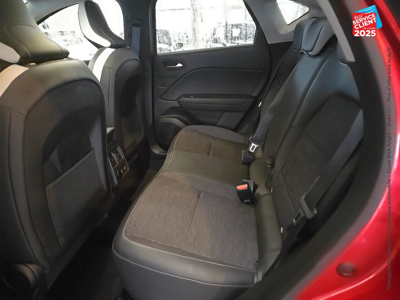 Véhicule d'occasion RENAULT CAPTUR 1.3 TCE 130CH FAP INTENS EDC chez Opel Bar le Duc