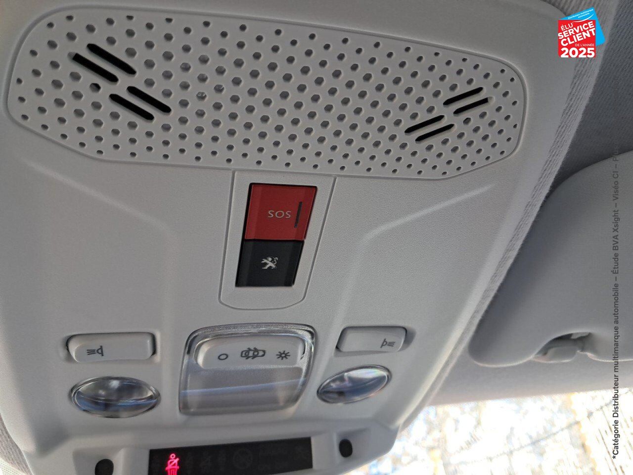 Véhicule d'occasion PEUGEOT 208 E-136CH ALLURE PACK chez Peugeot Hirson
