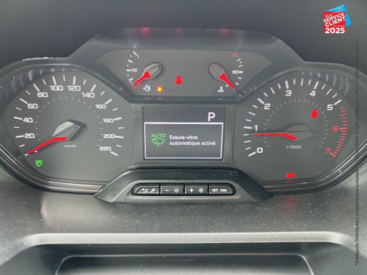 Véhicule d'occasion PEUGEOT PARTNER STANDARD 650KG BLUEHDI 130CH S/S ASPHALT EAT8 CARPLAY chez Renault Saint-Louis