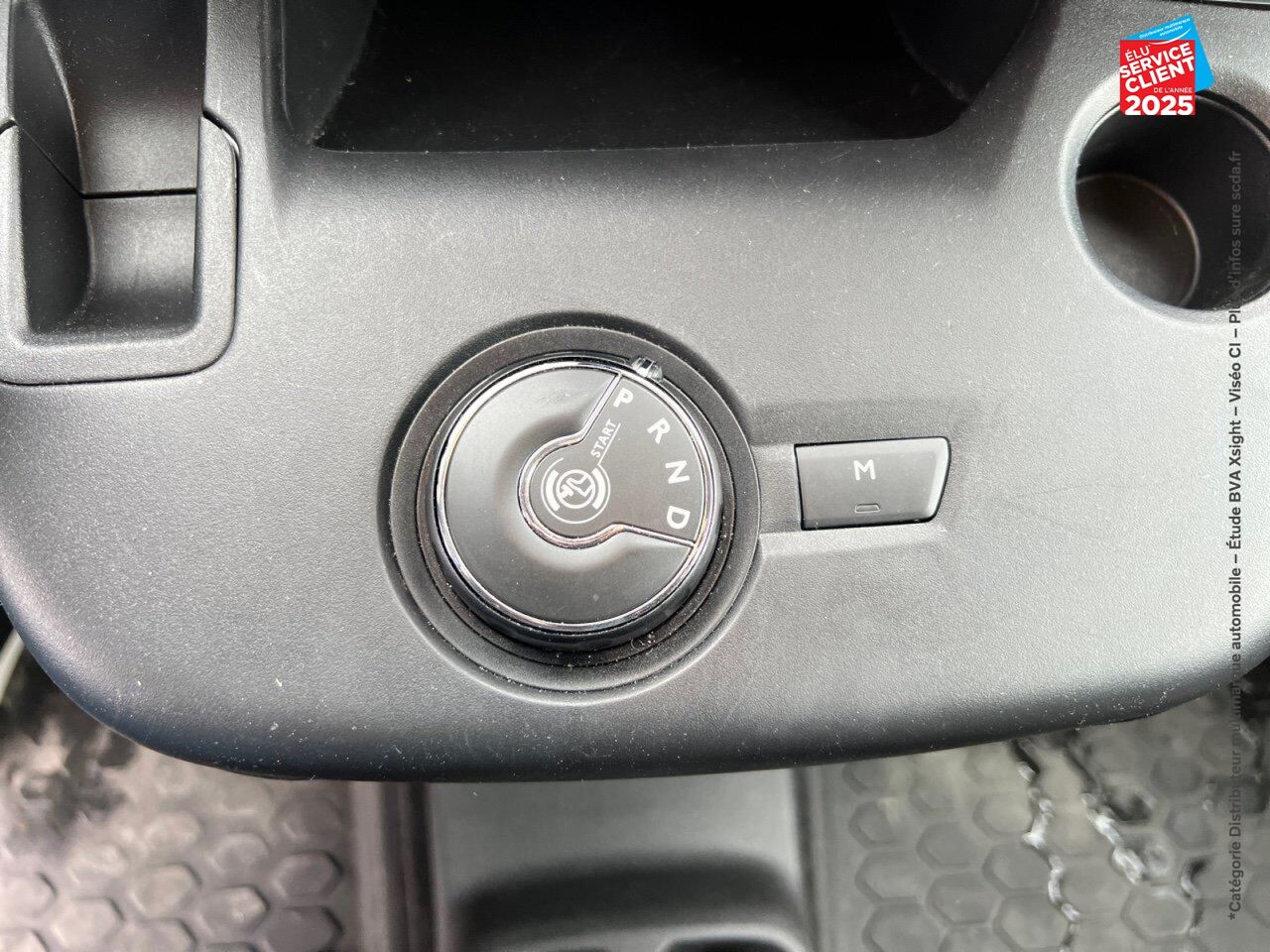 Véhicule d'occasion PEUGEOT PARTNER STANDARD 650KG BLUEHDI 130CH S/S ASPHALT EAT8 CARPLAY chez Renault Saint-Louis