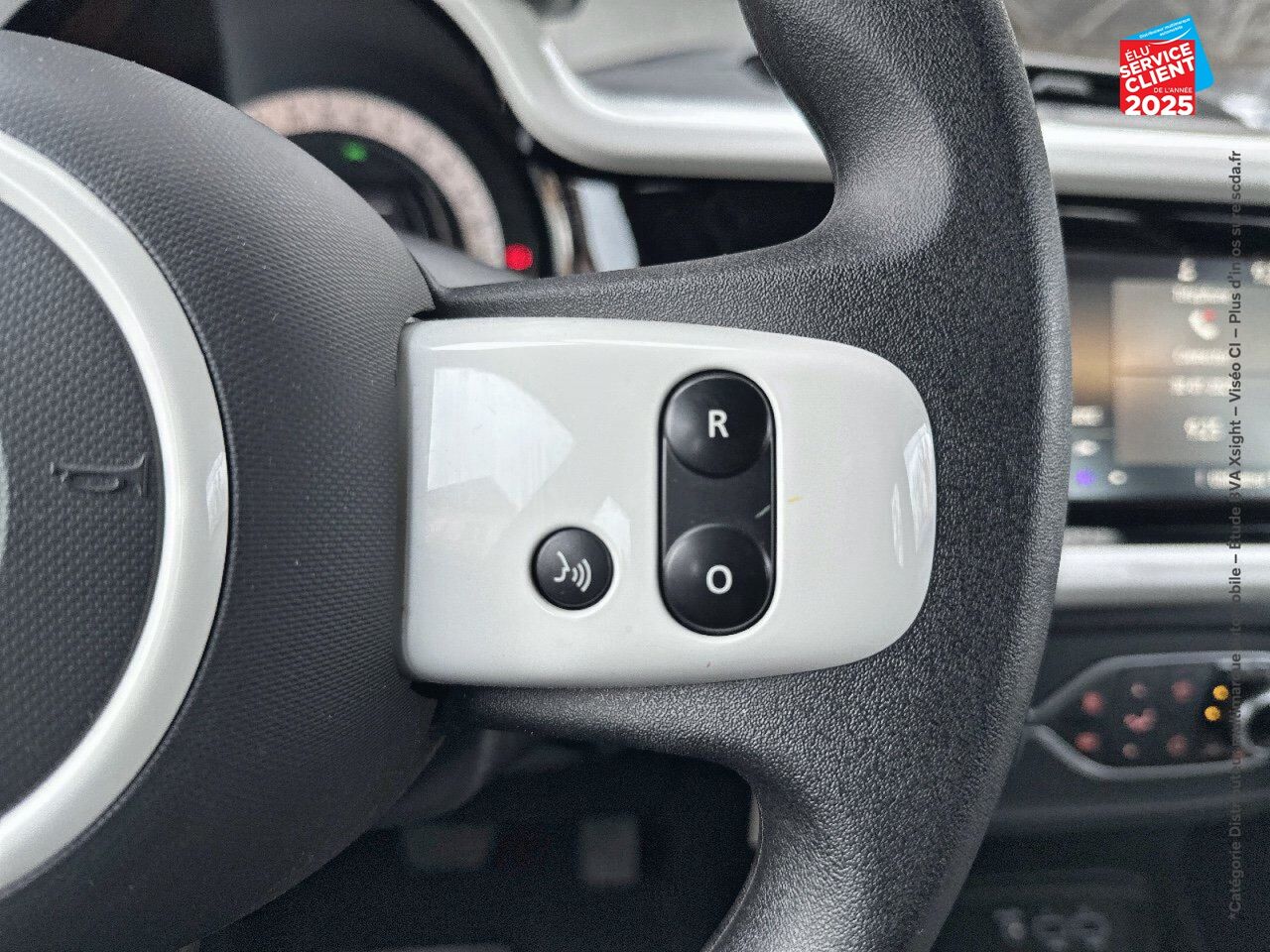 Véhicule d'occasion RENAULT TWINGO E-TECH ELECTRIC ZEN R80 ACHAT INTEGRAL - 21 chez Toyota Sarreguemines
