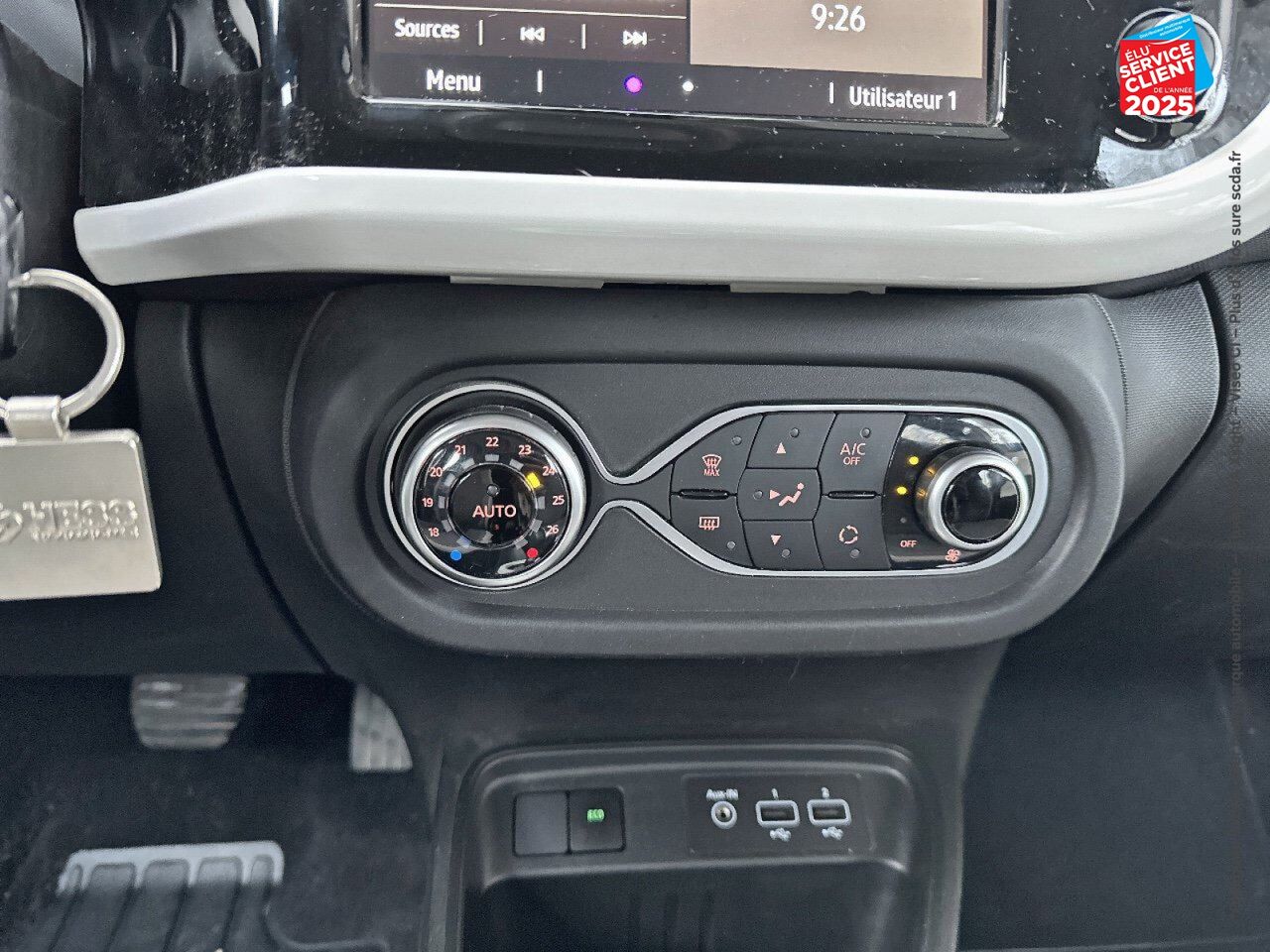 Véhicule d'occasion RENAULT TWINGO E-TECH ELECTRIC ZEN R80 ACHAT INTEGRAL - 21 chez Toyota Sarreguemines