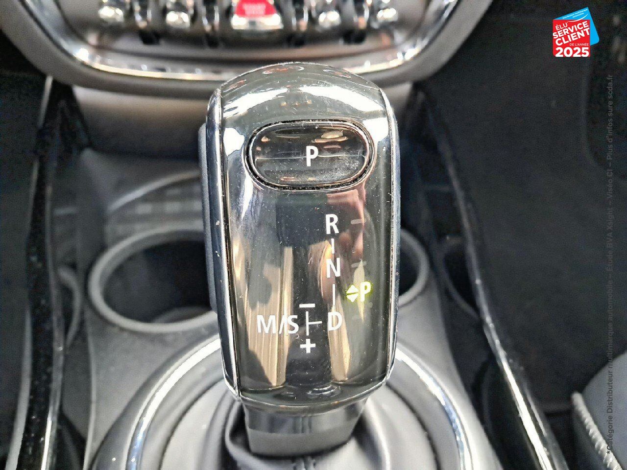 Véhicule d'occasion MINI CLUBMAN COOPER S 192CH BVA7 TOUVRANT SIEGES CHAUF/CUIR CAMERA CARPLAY H/KARDON HUD chez Renault Sélestat
