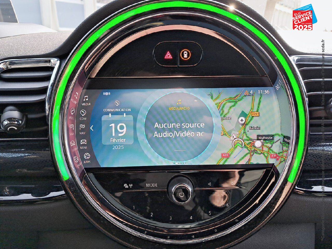 Véhicule d'occasion MINI CLUBMAN COOPER S 192CH BVA7 TOUVRANT SIEGES CHAUF/CUIR CAMERA CARPLAY H/KARDON HUD chez Renault Sélestat