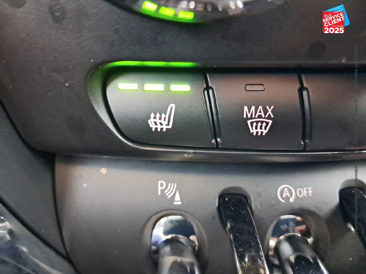 Véhicule d'occasion MINI CLUBMAN COOPER S 192CH BVA7 TOUVRANT SIEGES CHAUF/CUIR CAMERA CARPLAY H/KARDON HUD chez Renault Sélestat