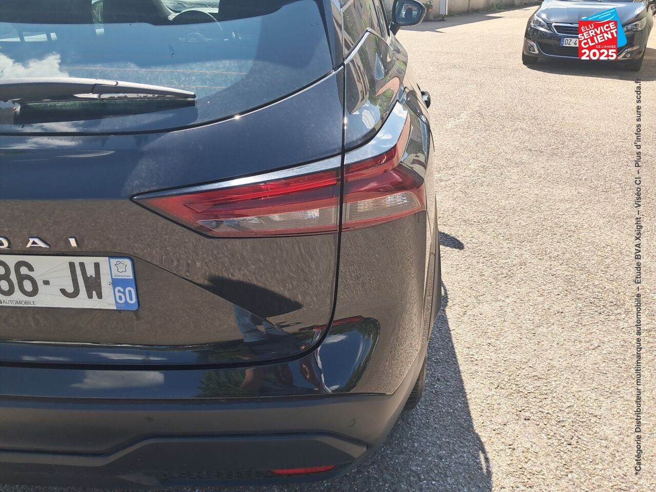 Véhicule d'occasion NISSAN QASHQAI 1.3 MILD HYBRID 140CH BUSINESS EDITION 2022 chez Renault Saint-Louis