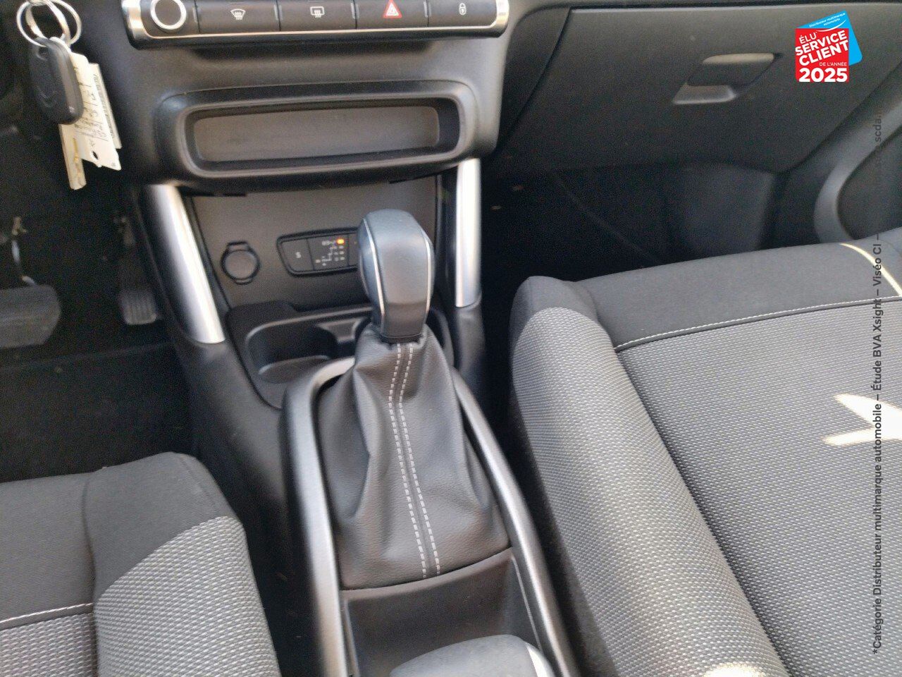 Véhicule d'occasion CITROEN C3 AIRCROSS PURETECH 130CH S/S SHINE E6.D EAT6 7CV RADAR AR CARPLAY chez Opel Verdun