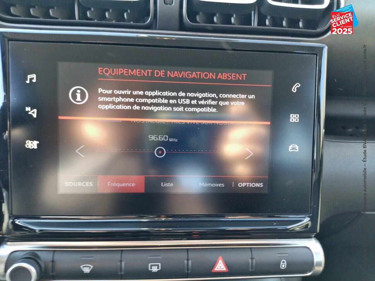 Véhicule d'occasion CITROEN C3 AIRCROSS PURETECH 130CH S/S SHINE E6.D EAT6 7CV RADAR AR CARPLAY chez Opel Verdun