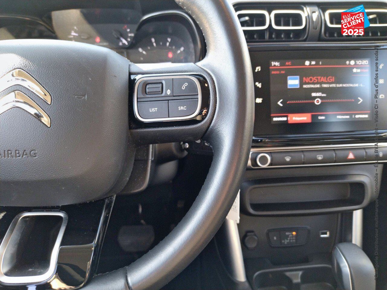 Véhicule d'occasion CITROEN C3 AIRCROSS PURETECH 130CH S/S SHINE E6.D EAT6 7CV RADAR AR CARPLAY chez Opel Verdun