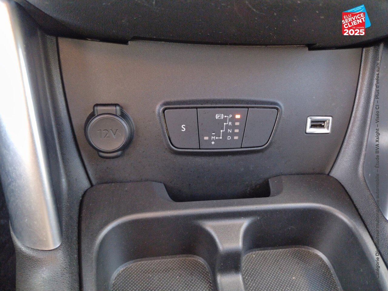 Véhicule d'occasion CITROEN C3 AIRCROSS PURETECH 130CH S/S SHINE E6.D EAT6 7CV RADAR AR CARPLAY chez Opel Verdun
