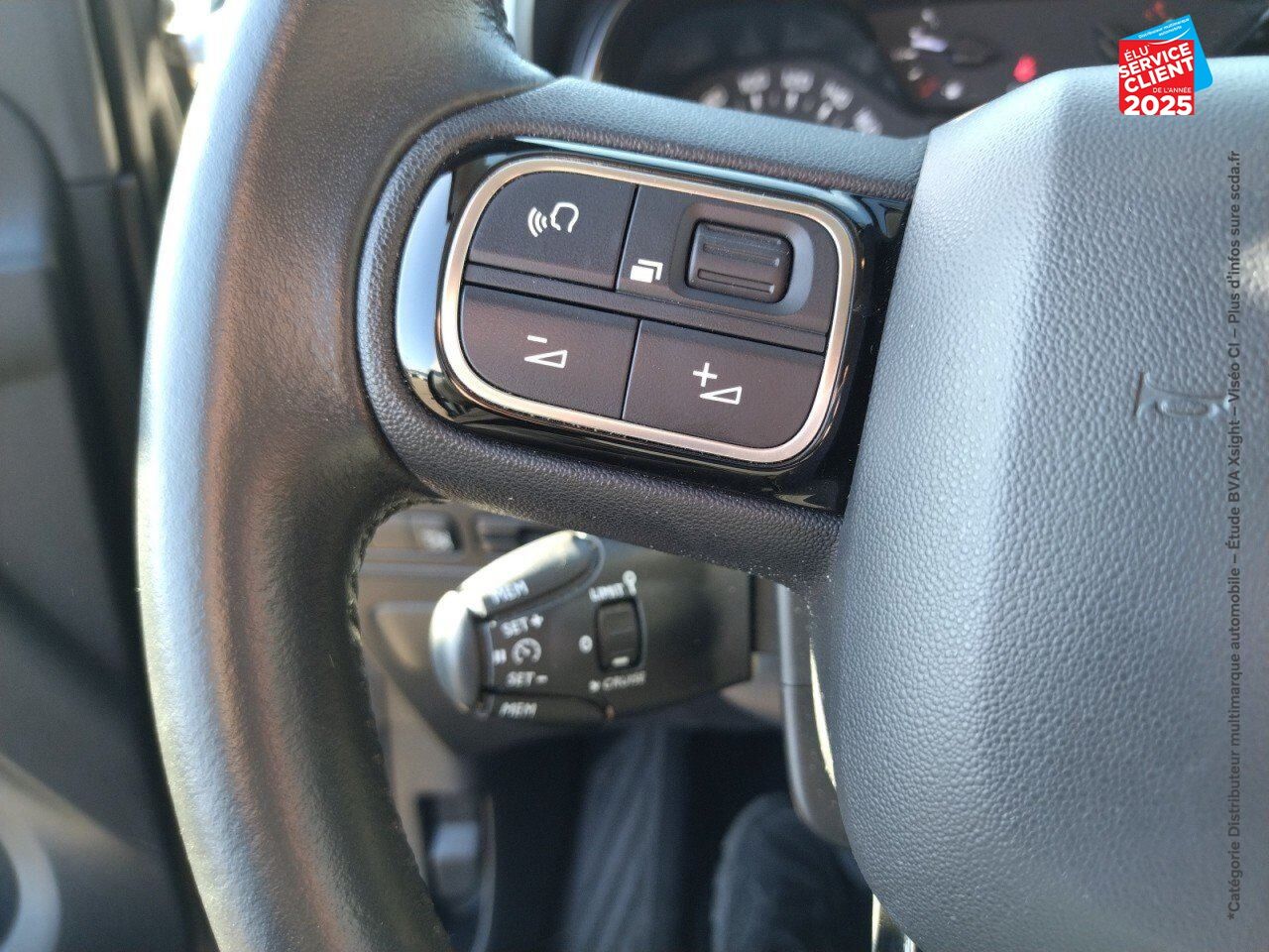 Véhicule d'occasion CITROEN C3 AIRCROSS PURETECH 130CH S/S SHINE E6.D EAT6 7CV RADAR AR CARPLAY chez Opel Verdun