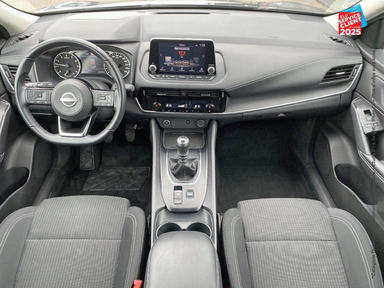 Véhicule d'occasion NISSAN QASHQAI 1.3 MILD HYBRID 140CH BUSINESS EDITION 2022 CAMERA chez Nissan Qashqai occasion