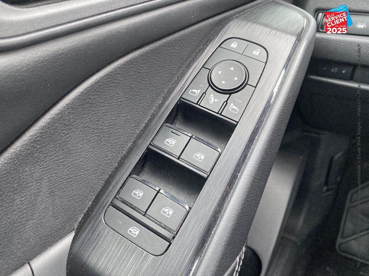 Véhicule d'occasion NISSAN QASHQAI 1.3 MILD HYBRID 140CH BUSINESS EDITION 2022 CAMERA chez Nissan Qashqai occasion