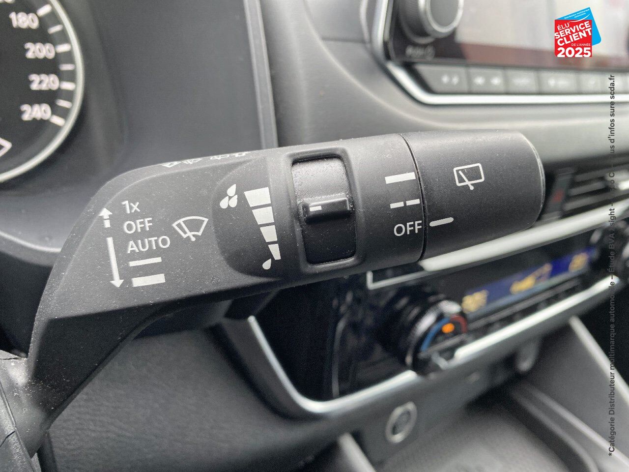 Véhicule d'occasion NISSAN QASHQAI 1.3 MILD HYBRID 140CH BUSINESS EDITION 2022 CAMERA chez Nissan Qashqai occasion