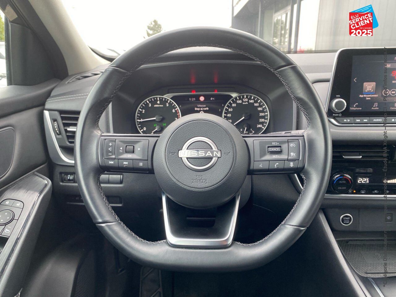 Véhicule d'occasion NISSAN QASHQAI 1.3 MILD HYBRID 140CH BUSINESS EDITION 2022 CAMERA chez Toyota Sarreguemines