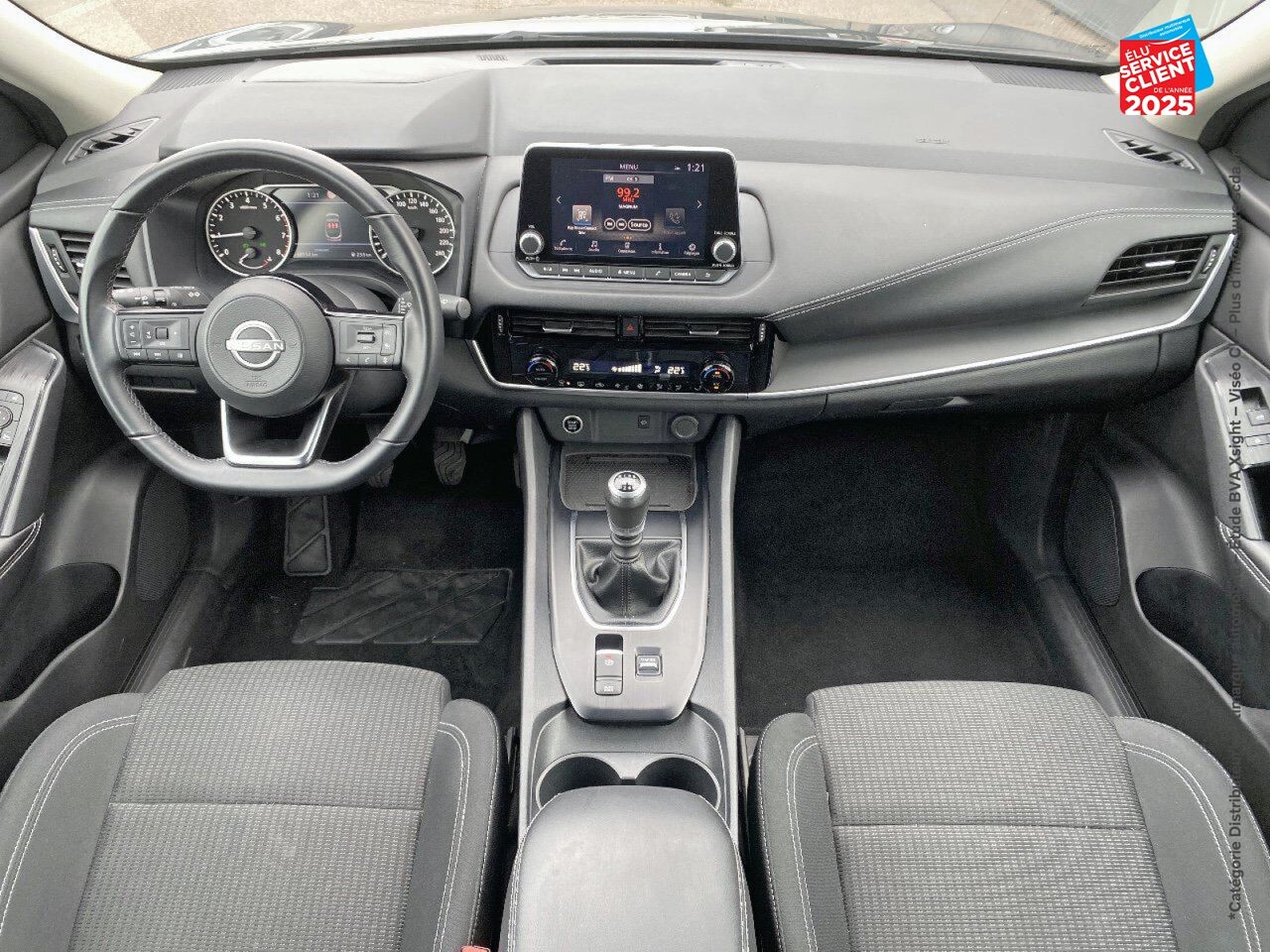 Véhicule d'occasion NISSAN QASHQAI 1.3 MILD HYBRID 140CH BUSINESS EDITION 2022 CAMERA chez Toyota Sarreguemines