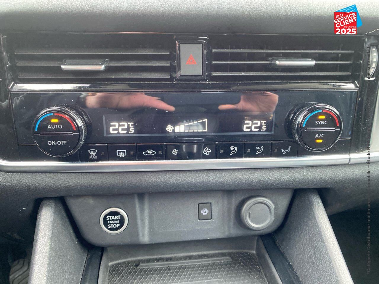 Véhicule d'occasion NISSAN QASHQAI 1.3 MILD HYBRID 140CH BUSINESS EDITION 2022 CAMERA chez Toyota Sarreguemines