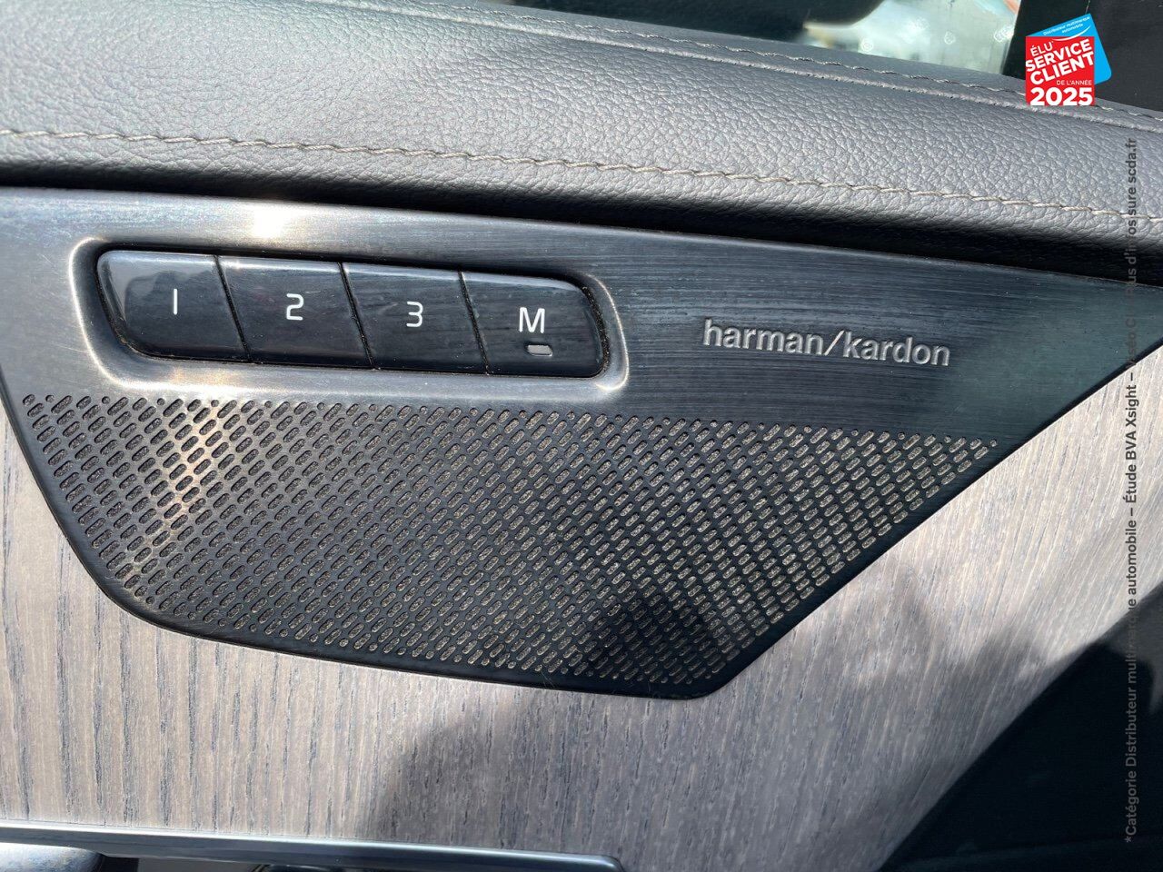 Véhicule d'occasion VOLVO XC90 B5 AWD 235CH INSCRIPTION LUXE GEARTRONIC chez BMW Besançon