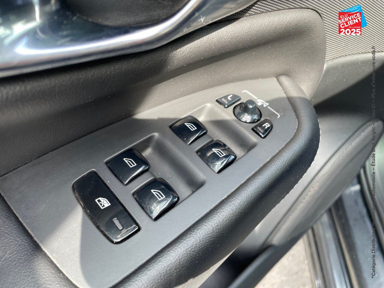 Véhicule d'occasion VOLVO XC90 B5 AWD 235CH INSCRIPTION LUXE GEARTRONIC chez BMW Besançon
