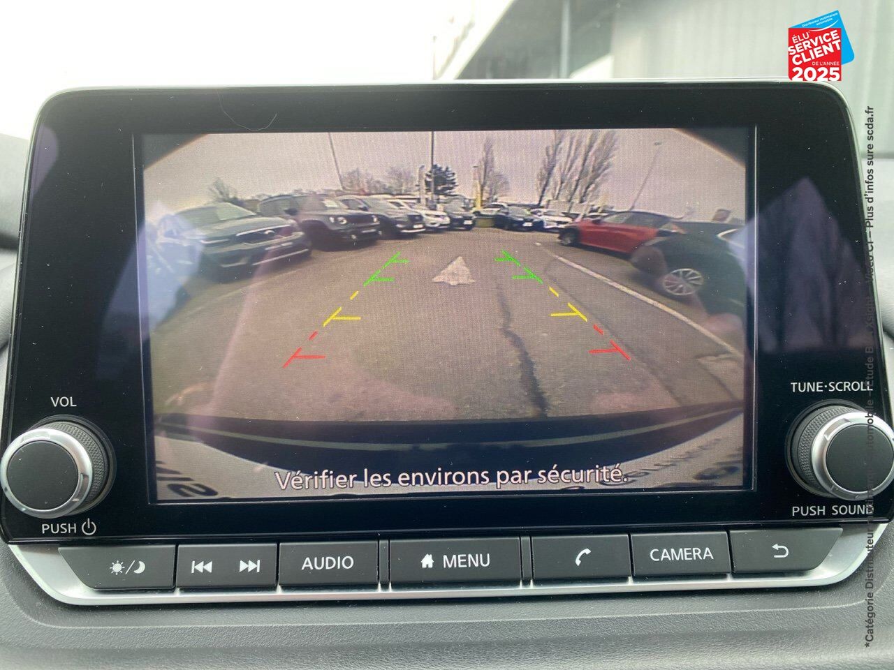 Véhicule d'occasion NISSAN QASHQAI 1.3 MILD HYBRID 140CH BUSINESS EDITION 2022 CAMERA chez Nissan Juke occasion