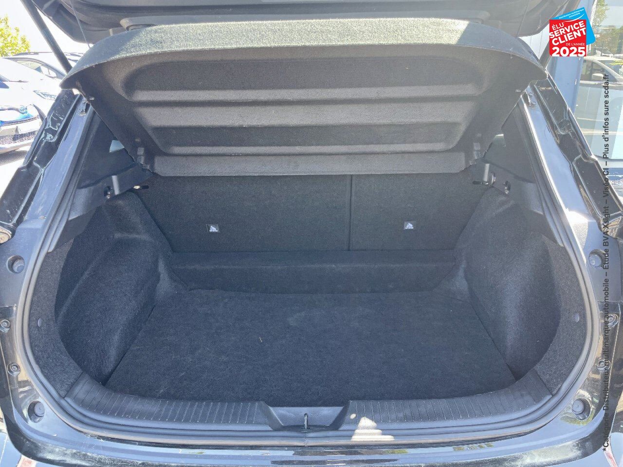 Véhicule d'occasion NISSAN QASHQAI 1.3 MILD HYBRID 140CH BUSINESS EDITION 2022 CAMERA chez Nissan Qashqai occasion