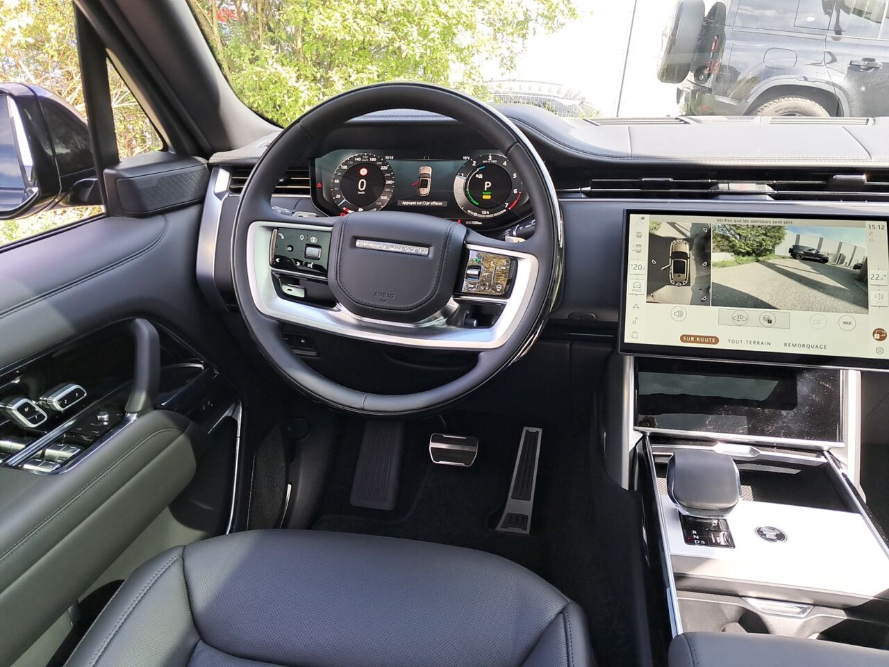 chez Land Rover Strasbourg