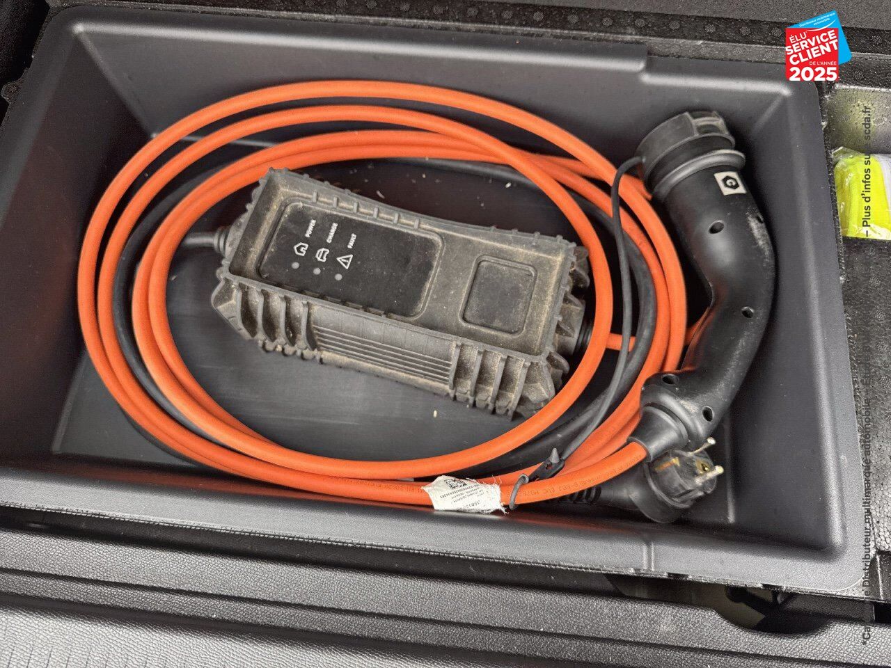 Véhicule d'occasion CITROEN C5 AIRCROSS 1.6 HYBRIDE RECHARGEABLE 225CH E-SERIES BOITE AUTOMATIQUE GPS CAMERA chez Hyundai Epernay