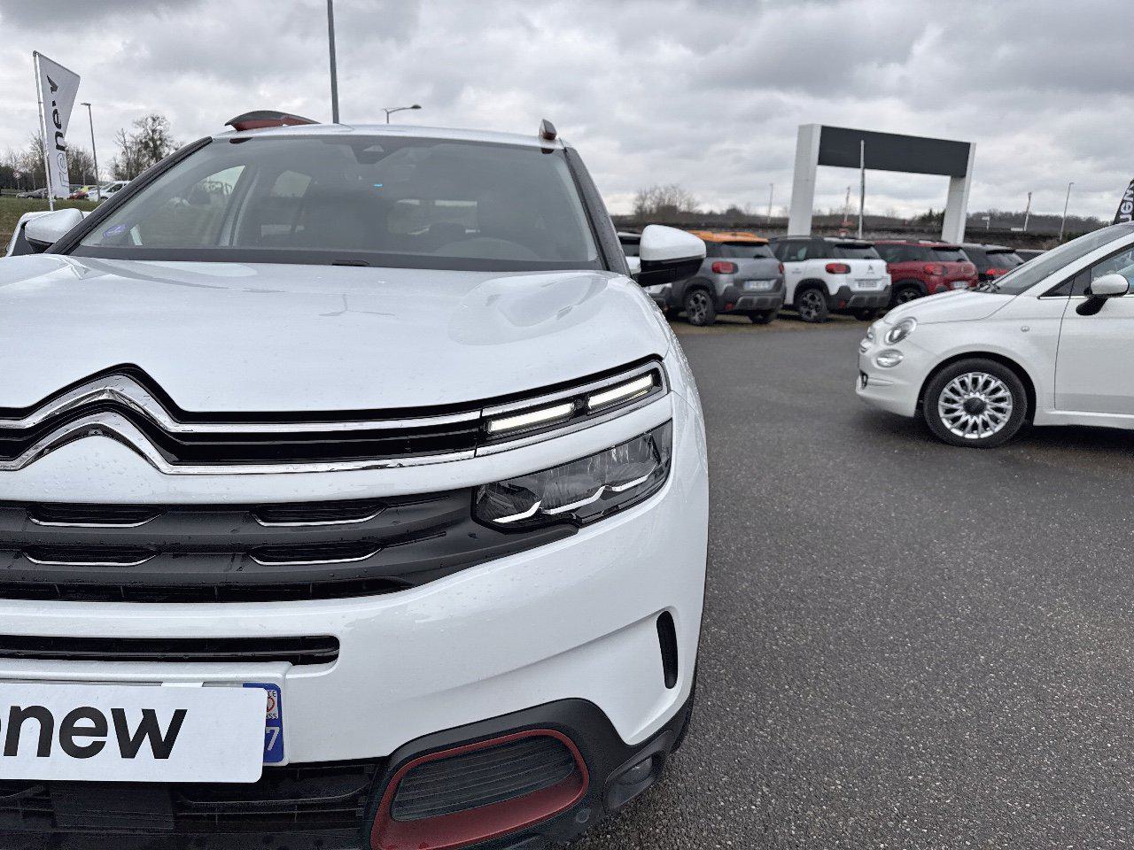 Véhicule d'occasion CITROEN C5 AIRCROSS 1.6 HYBRIDE RECHARGEABLE 225CH E-SERIES BOITE AUTOMATIQUE GPS CAMERA chez Hyundai Epernay