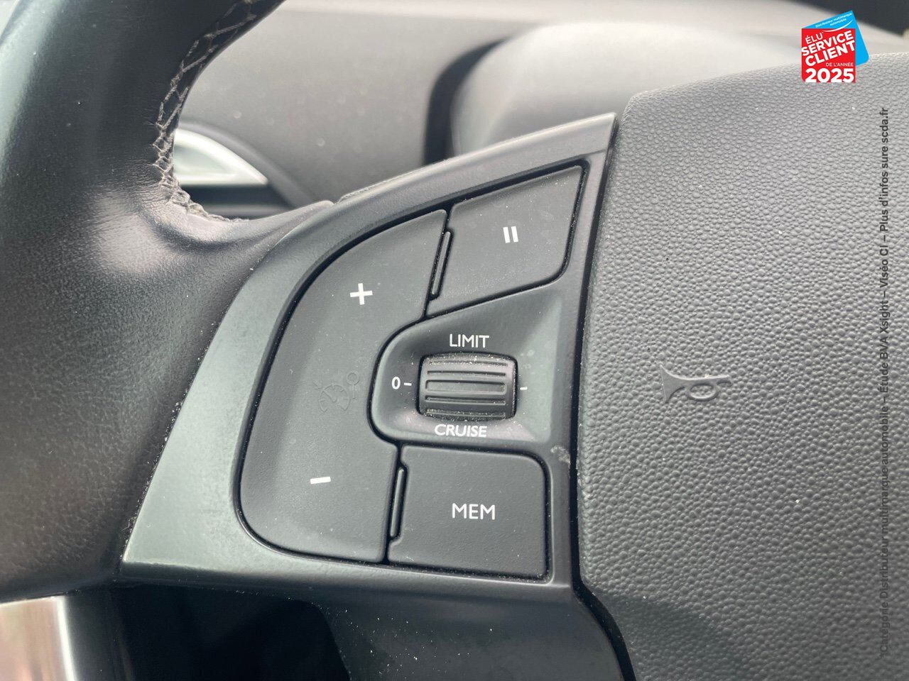 Véhicule d'occasion CITROEN C4 PICASSO PURETECH 130CH SHINE SS chez Dacia Montbéliard