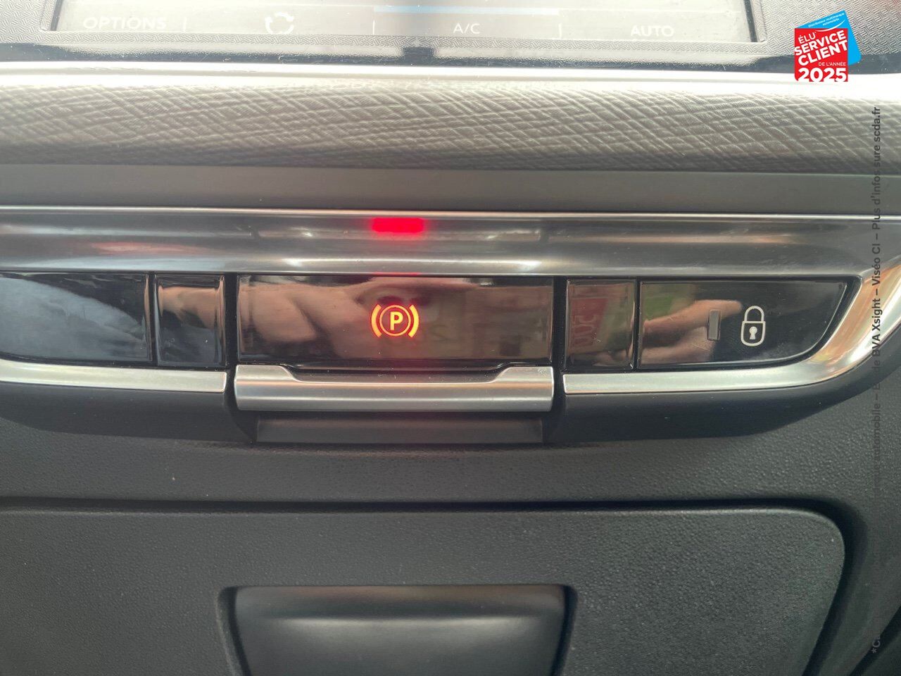 Véhicule d'occasion CITROEN C4 PICASSO PURETECH 130CH SHINE SS chez Dacia Montbéliard