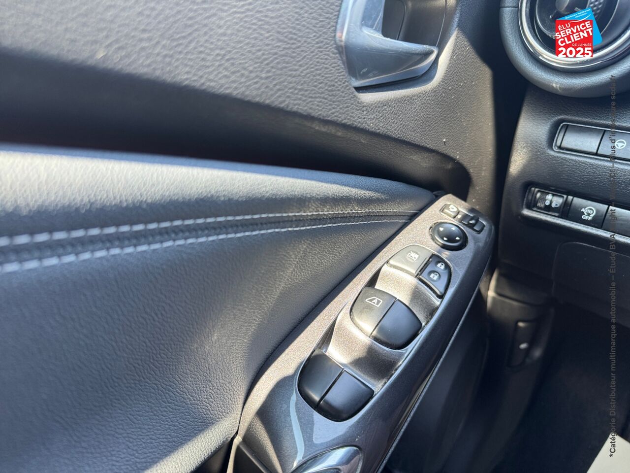 Véhicule d'occasion NISSAN JUKE 1.0 DIG-T 114CH TEKNA 2021.5 SIEGES CHAUF BOSE chez Nissan Juke occasion