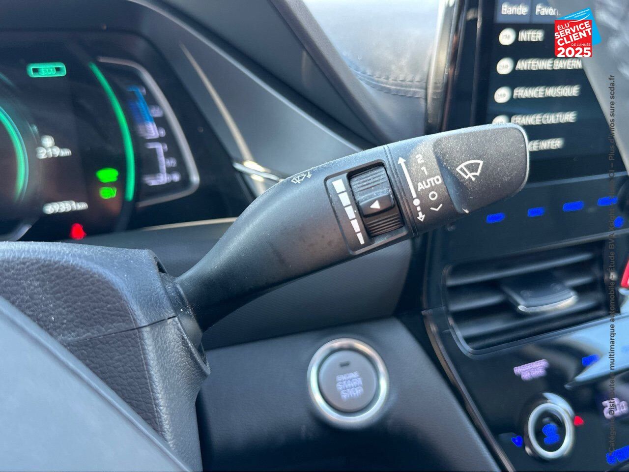 Véhicule d'occasion HYUNDAI IONIQ PLUG-IN 141CH CREATIVE 5CV GPS CAMERA chez Hyundai Epernay