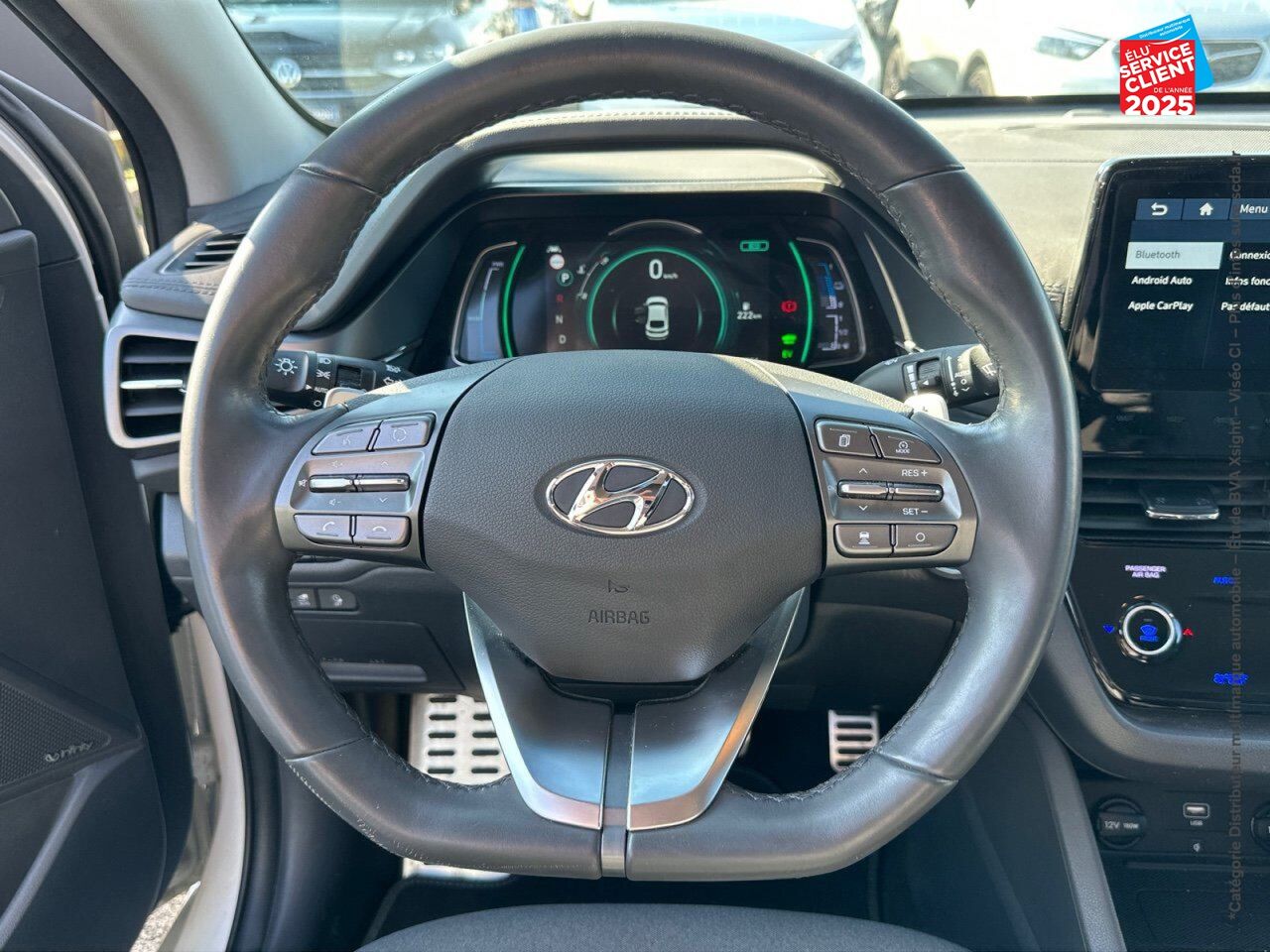 Véhicule d'occasion HYUNDAI IONIQ PLUG-IN 141CH CREATIVE 5CV GPS CAMERA chez Hyundai Epernay