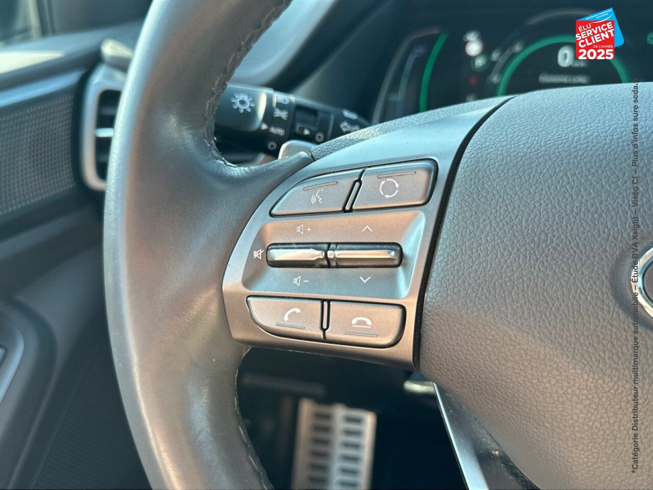 Véhicule d'occasion HYUNDAI IONIQ PLUG-IN 141CH CREATIVE 5CV GPS CAMERA chez Hyundai Epernay