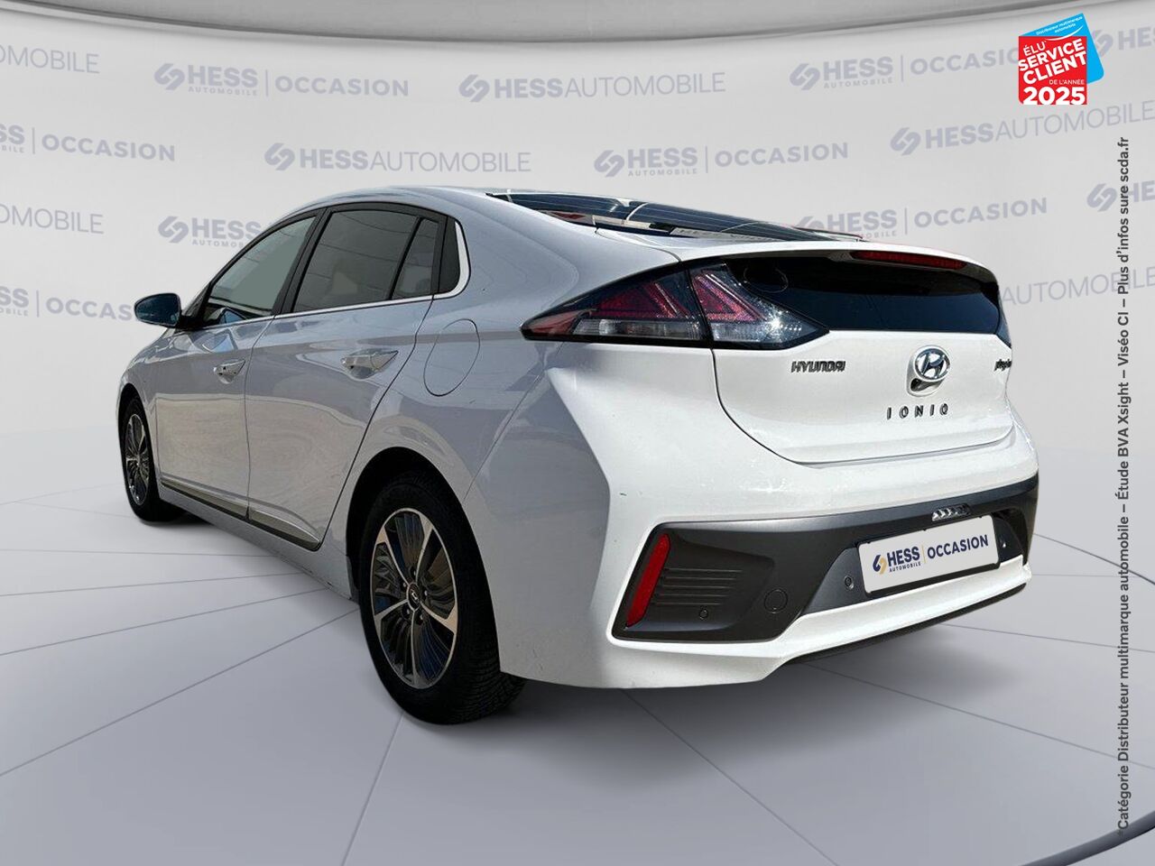 Véhicule d'occasion HYUNDAI IONIQ PLUG-IN 141CH CREATIVE 5CV GPS CAMERA chez Hyundai Epernay