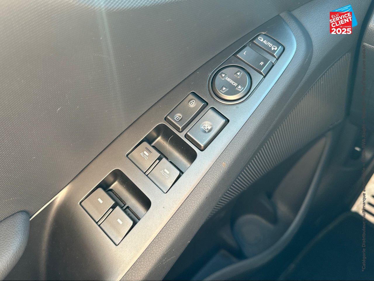 Véhicule d'occasion HYUNDAI IONIQ PLUG-IN 141CH CREATIVE 5CV GPS CAMERA chez Hyundai Epernay