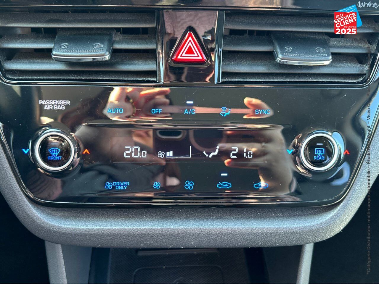 Véhicule d'occasion HYUNDAI IONIQ PLUG-IN 141CH CREATIVE 5CV GPS CAMERA chez Hyundai Epernay