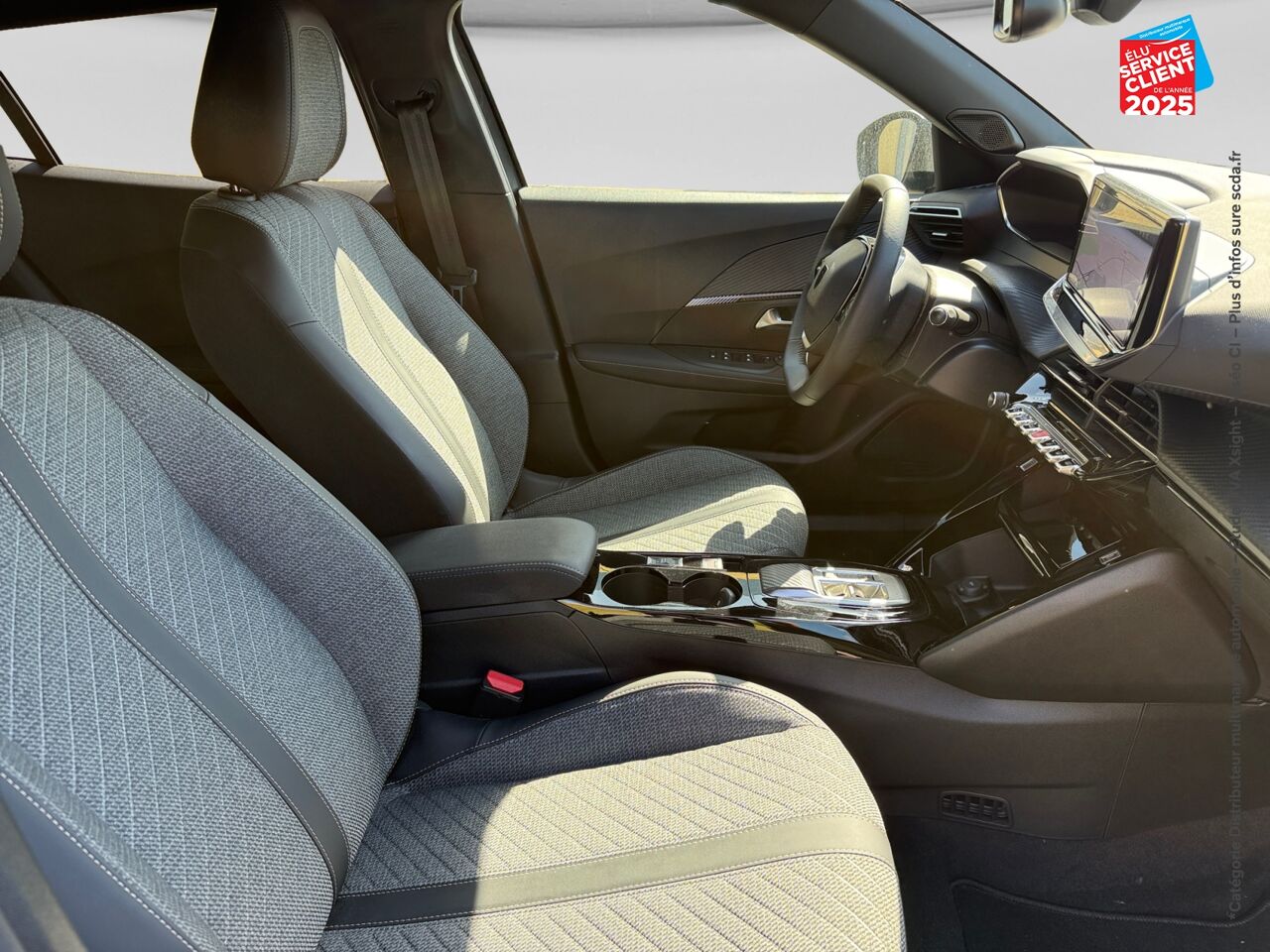 Véhicule d'occasion PEUGEOT 2008 E-2008 136CH ALLURE chez Toyota Bar le Duc