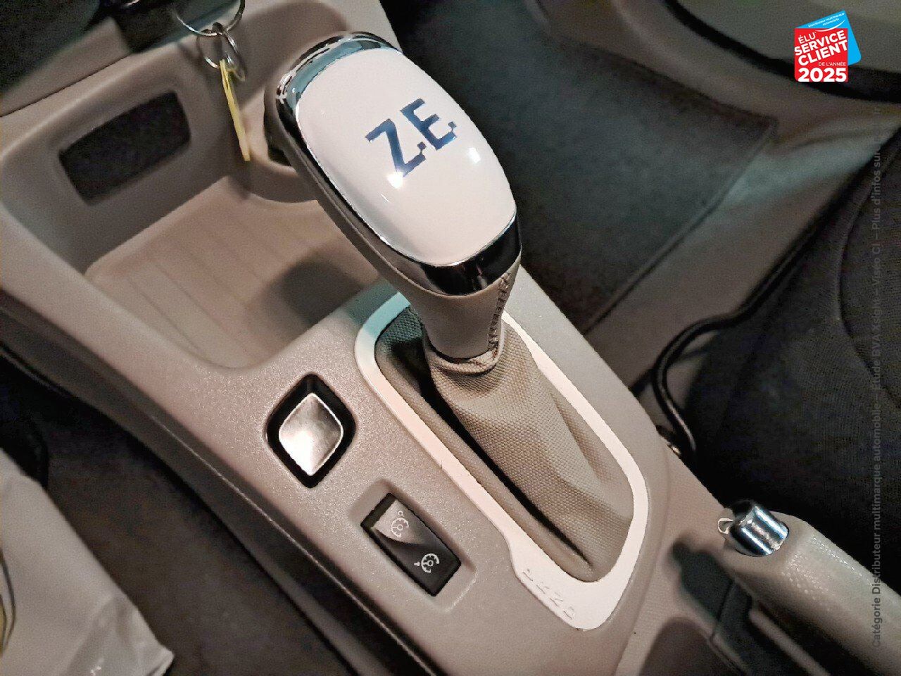 Véhicule d'occasion RENAULT ZOE CITY CHARGE NORMALE R90 chez Renault Saint-Louis
