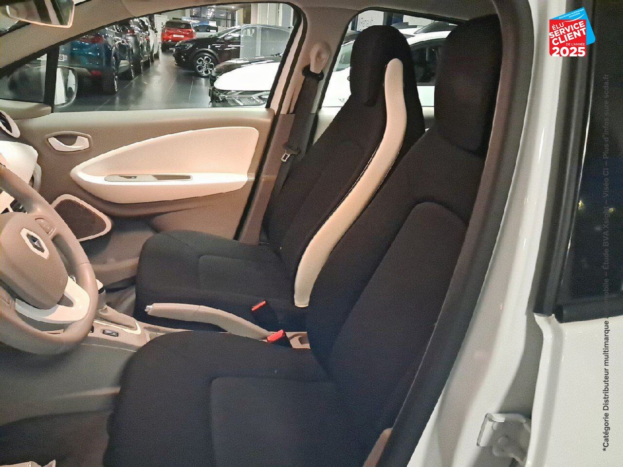Véhicule d'occasion RENAULT ZOE CITY CHARGE NORMALE R90 chez Renault Saint-Louis