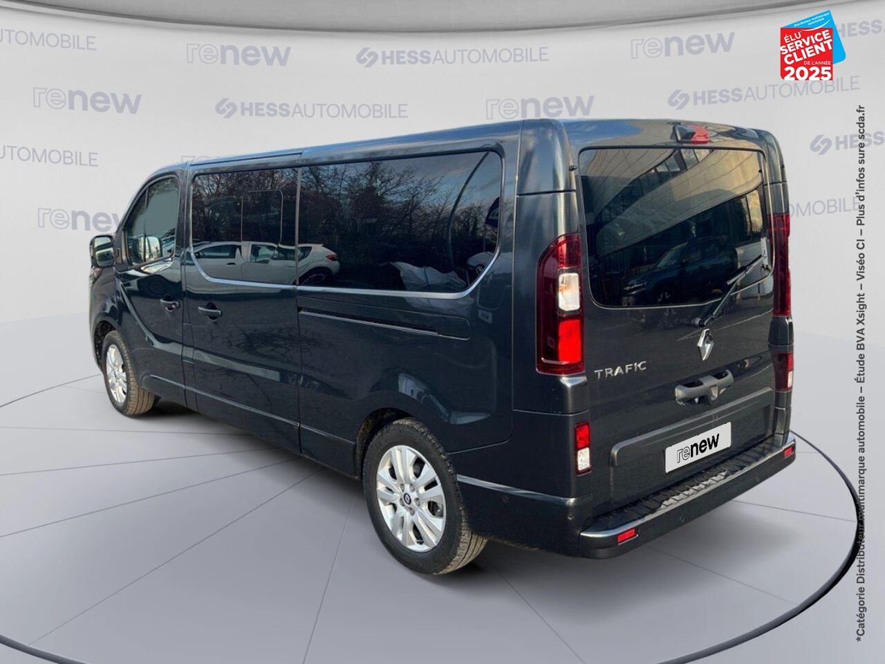 Véhicule d'occasion RENAULT TRAFIC COMBI L2 2.0 BLUE DCI 150CH S/S INTENS EDC 8 PLACES GPS chez Toyota Bar le Duc