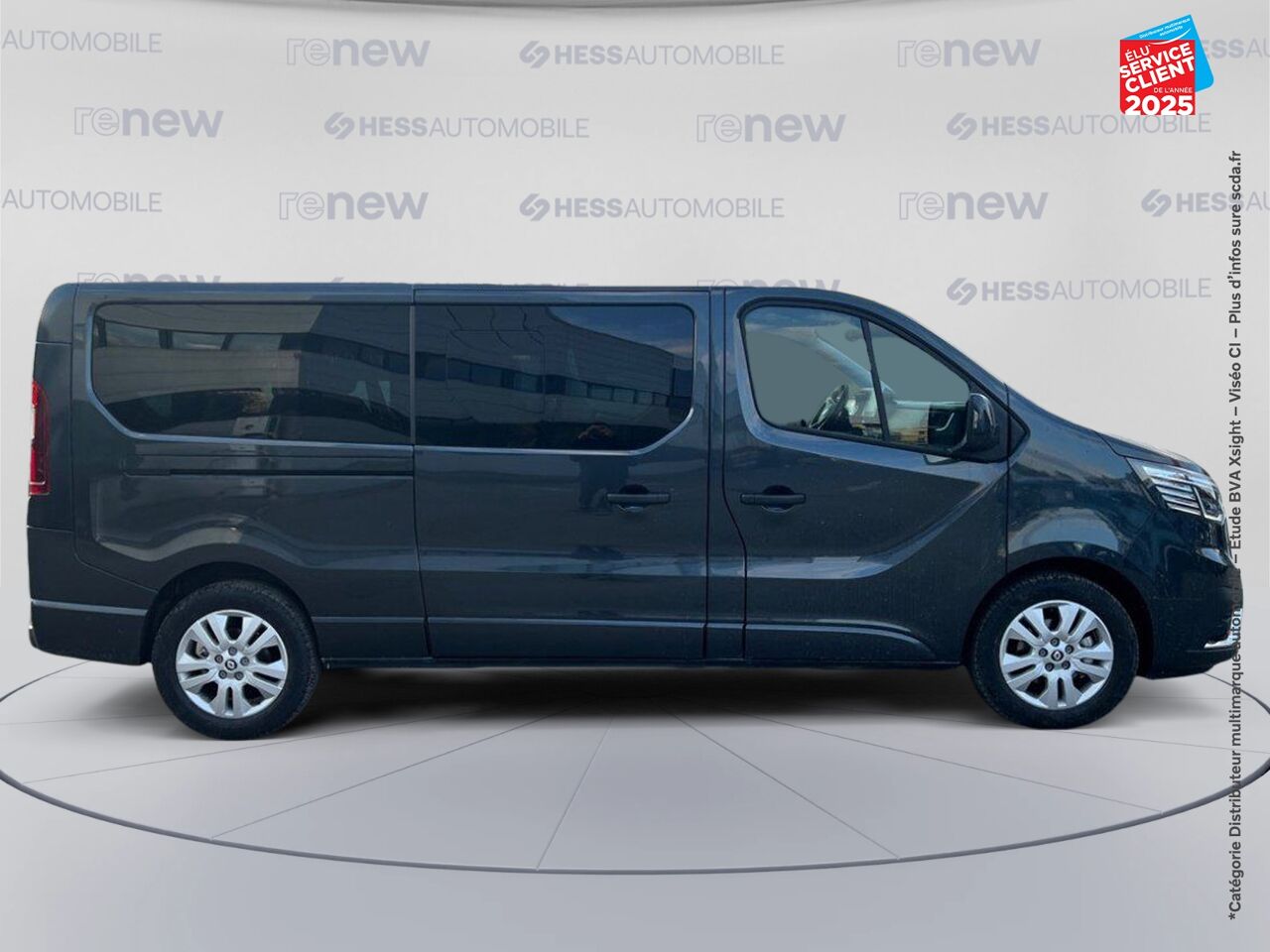 Véhicule d'occasion RENAULT TRAFIC COMBI L2 2.0 BLUE DCI 150CH S/S INTENS EDC 8 PLACES GPS chez Toyota Bar le Duc