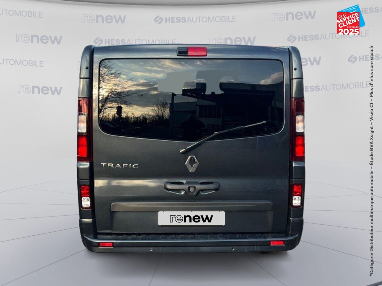 Véhicule d'occasion RENAULT TRAFIC COMBI L2 2.0 BLUE DCI 150CH S/S INTENS EDC 8 PLACES GPS chez Toyota Bar le Duc
