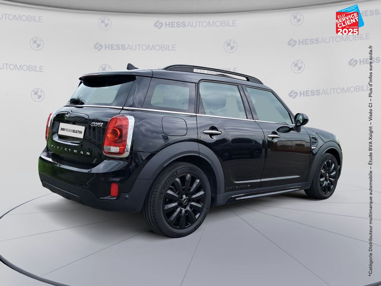 Véhicule d'occasion MINI COUNTRYMAN COOPER 136CH OAKWOOD BVA TOUVRANT SIEGES CHAUF GPS CAMERA chez Toyota Thionville