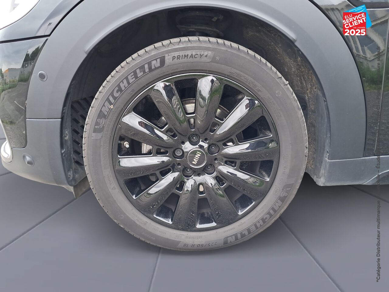 Véhicule d'occasion MINI COUNTRYMAN COOPER 136CH OAKWOOD BVA TOUVRANT SIEGES CHAUF GPS CAMERA chez Toyota Thionville