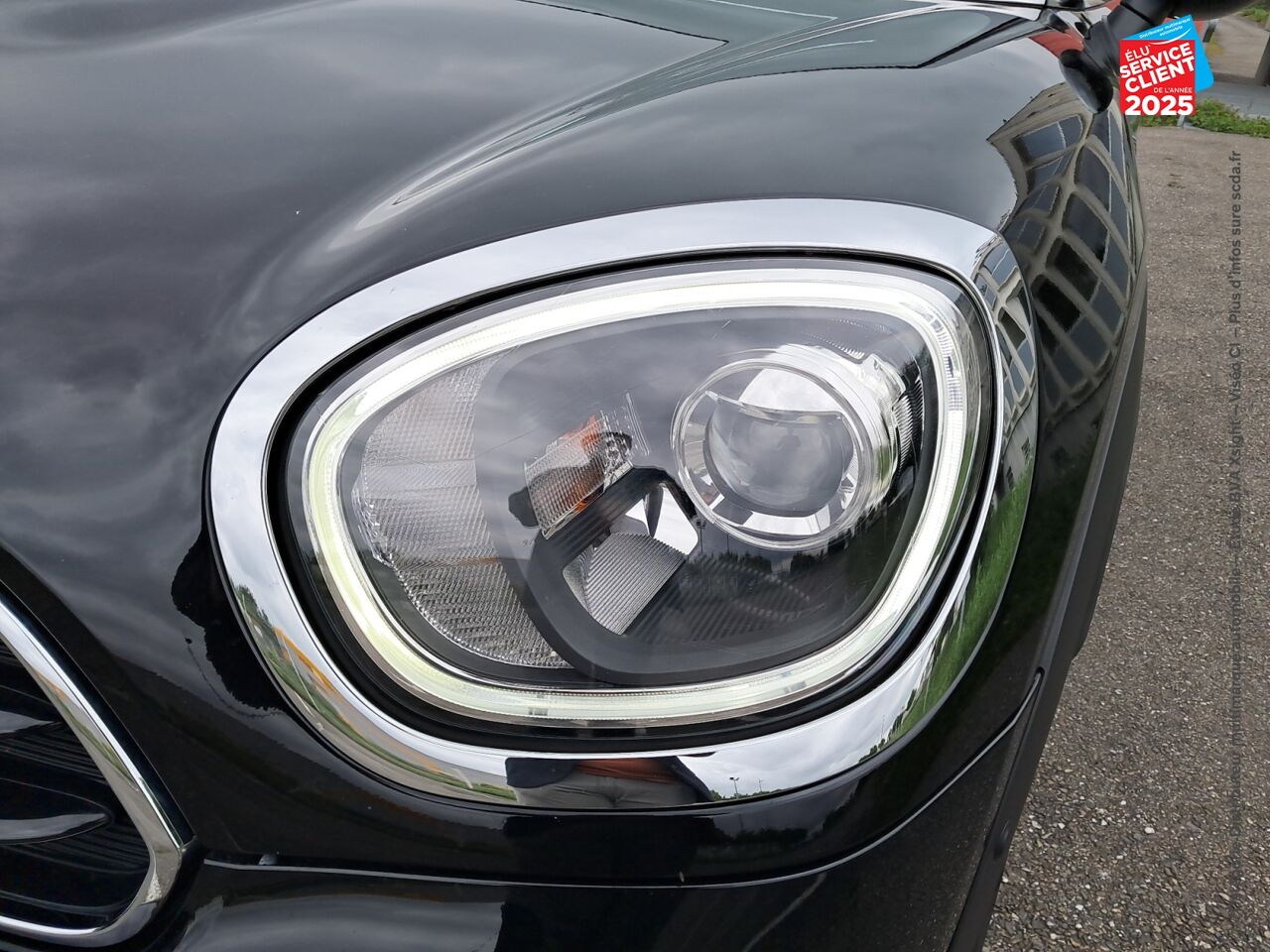Véhicule d'occasion MINI COUNTRYMAN COOPER 136CH OAKWOOD BVA TOUVRANT SIEGES CHAUF GPS CAMERA chez Toyota Thionville