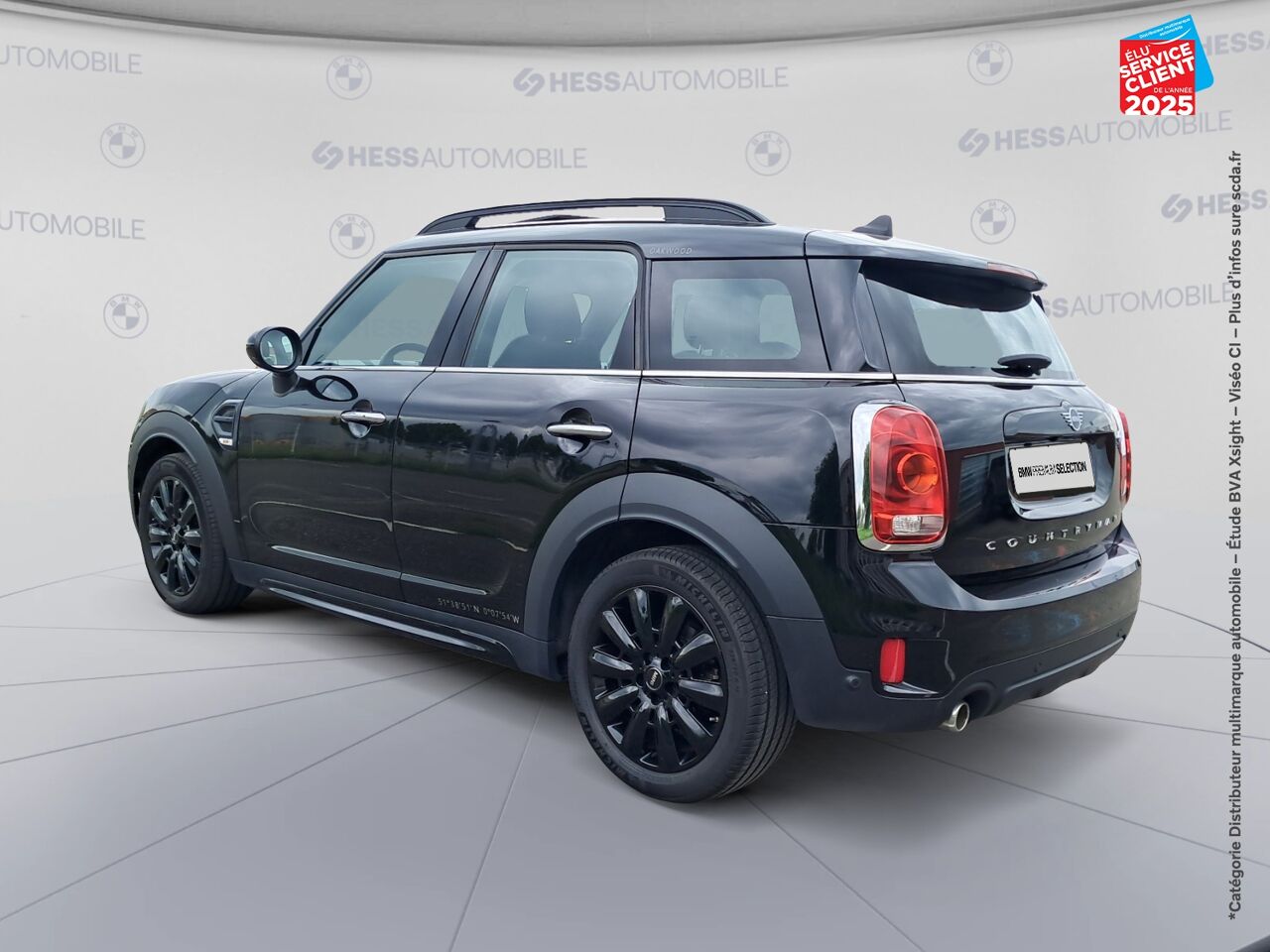 Véhicule d'occasion MINI COUNTRYMAN COOPER 136CH OAKWOOD BVA TOUVRANT SIEGES CHAUF GPS CAMERA chez Toyota Thionville